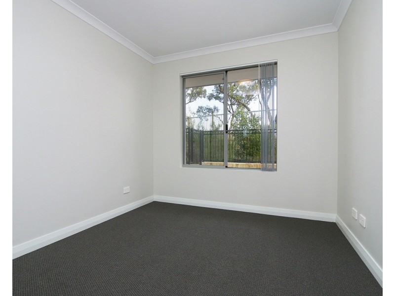 16 Selsey Lane, Wellard WA 6170
