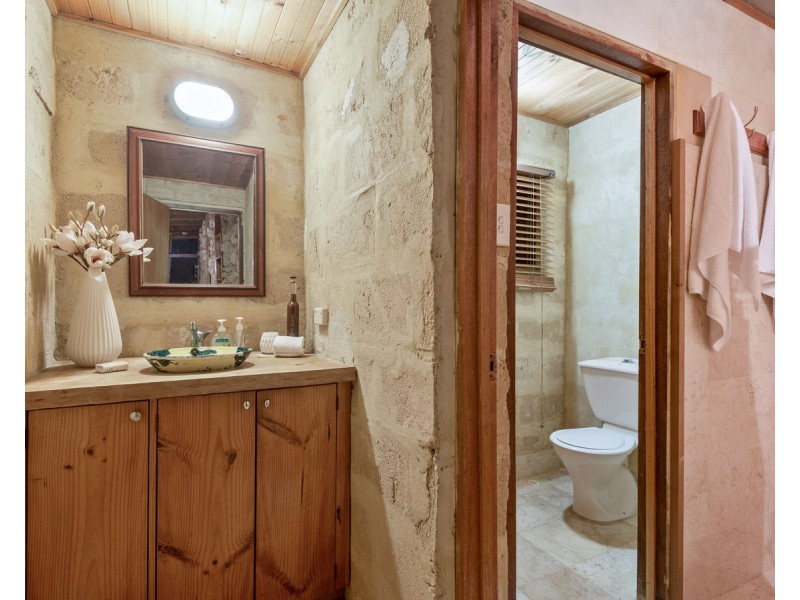 44 Joel Terrace, East Perth WA 6004