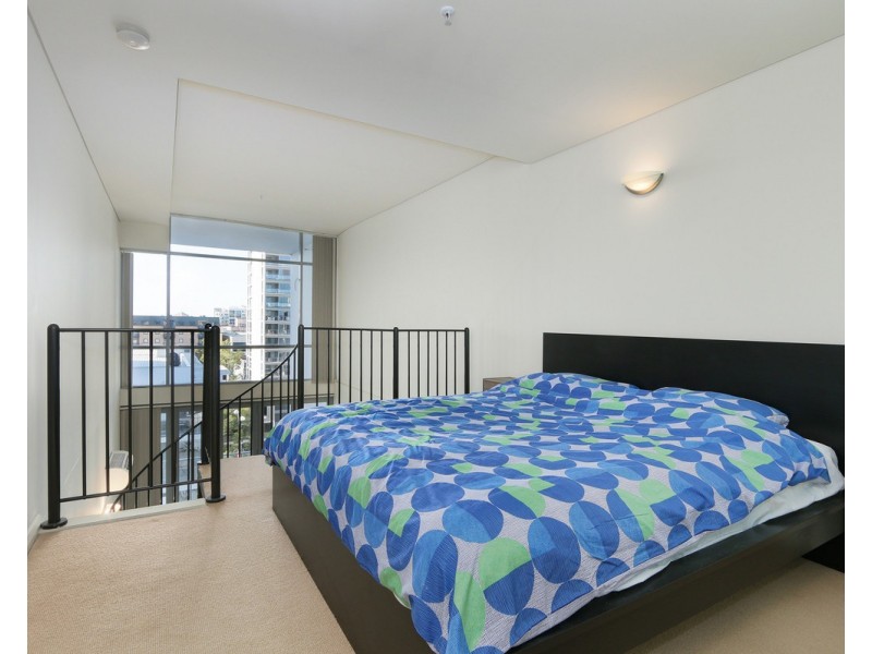 70/151 Adelaide Terrace, East Perth WA 6004