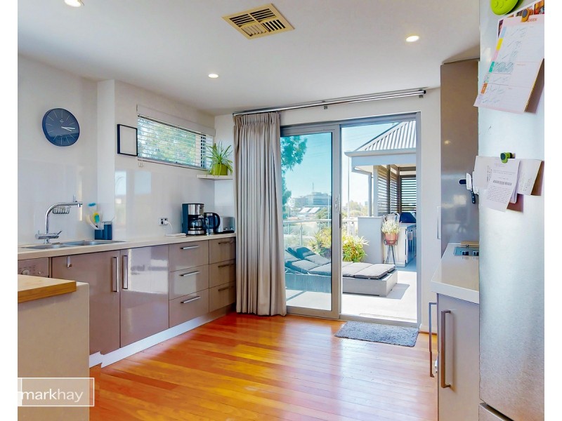 8/39 Tully Road, East Perth WA 6004