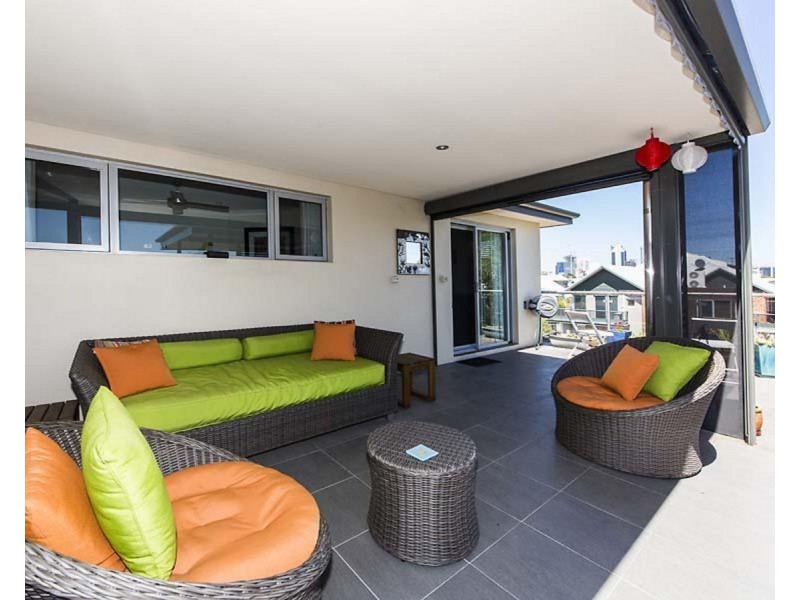 8/39 Tully Road, East Perth WA 6004