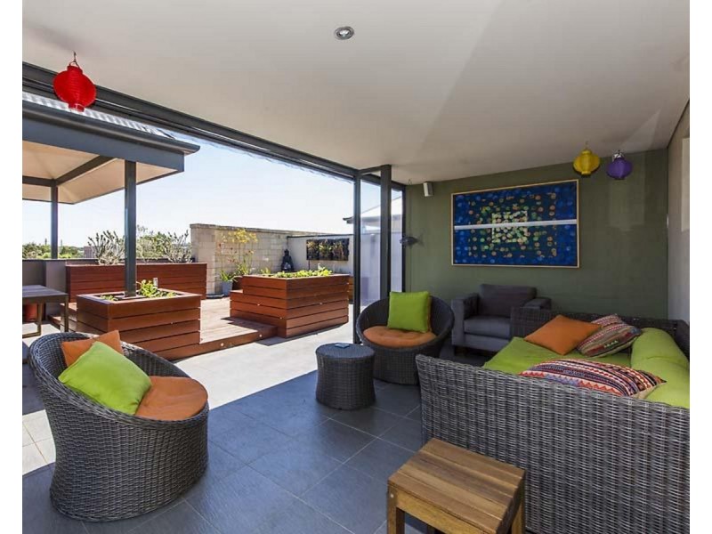 8/39 Tully Road, East Perth WA 6004