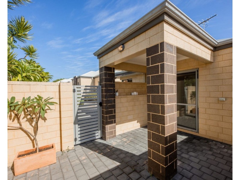 6D Donatti Road, Innaloo WA 6018