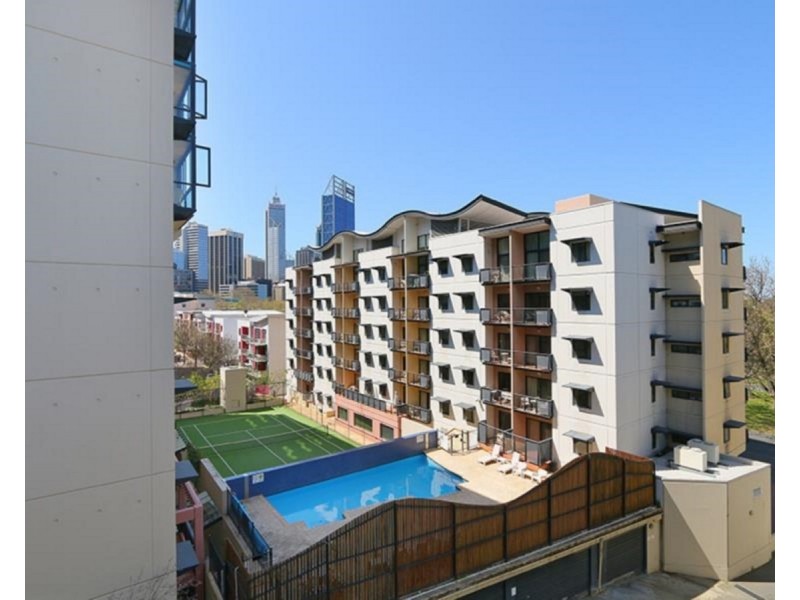 602/130A Mounts Bay Road, Perth WA 6000