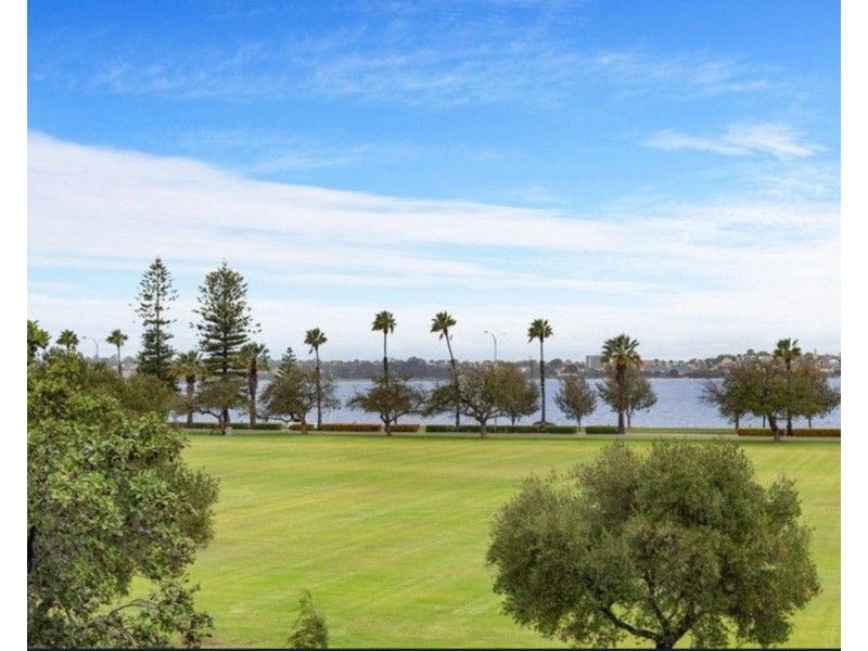 25/124 Terrace Road, Perth WA 6000