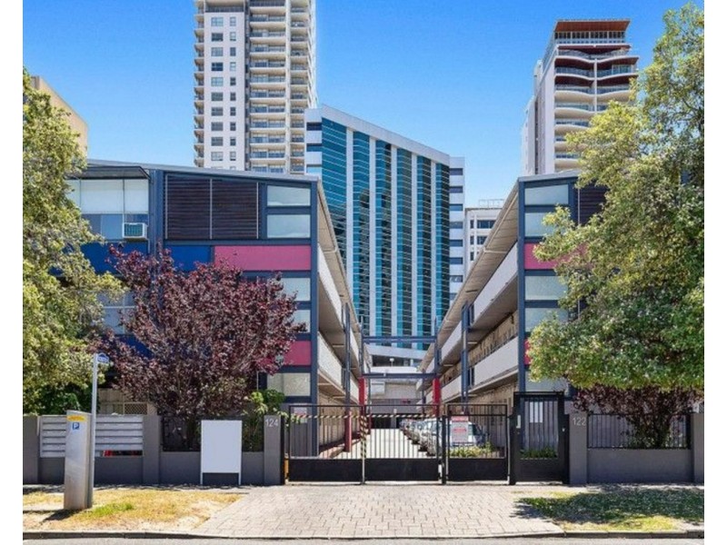 25/124 Terrace Road, Perth WA 6000