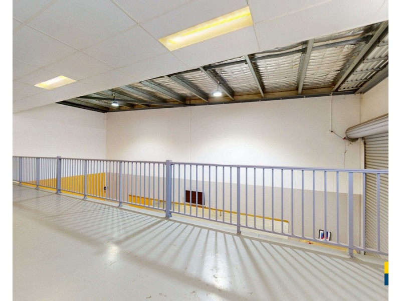 6/8 Hurley Street, Canning Vale WA 6155