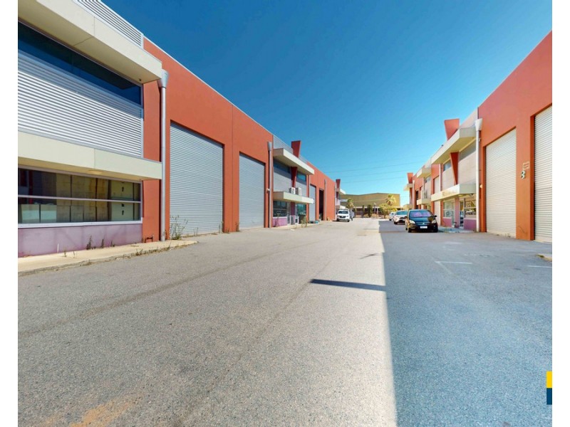 6/8 Hurley Street, Canning Vale WA 6155