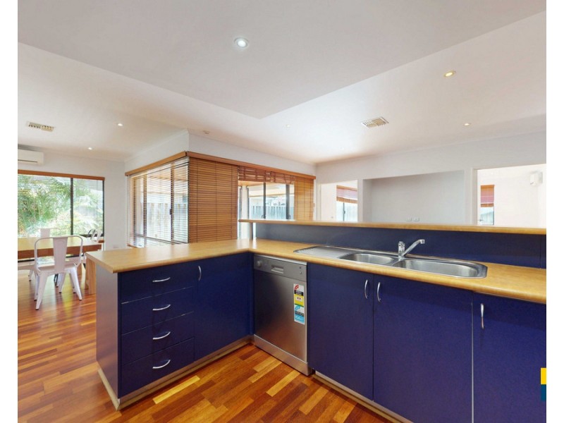 36 Brennan Avenue, Canning Vale WA 6155