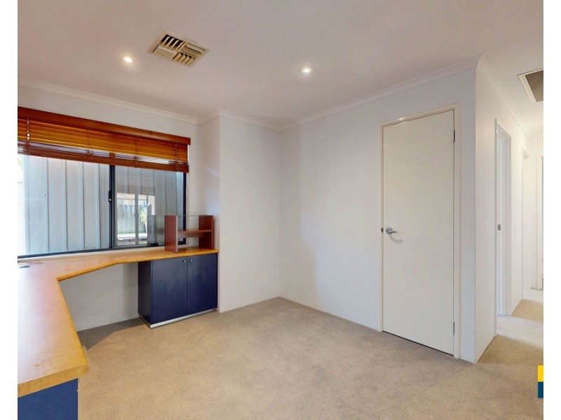 36 Brennan Avenue, Canning Vale WA 6155