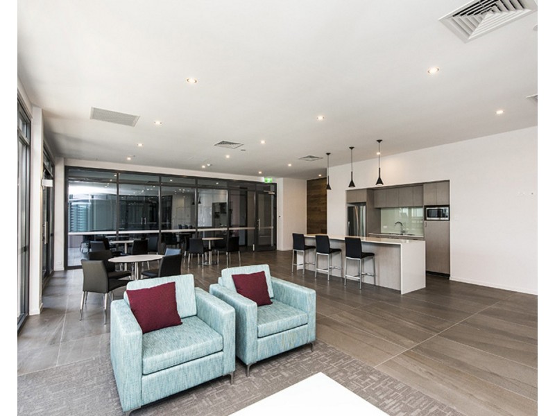 87/172 Railway Parade, West Leederville WA 6007