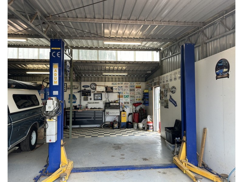 37 William Street, Herne Hill WA 6056