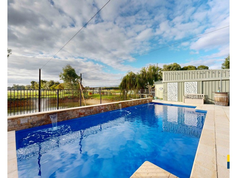 37 William Street, Herne Hill WA 6056