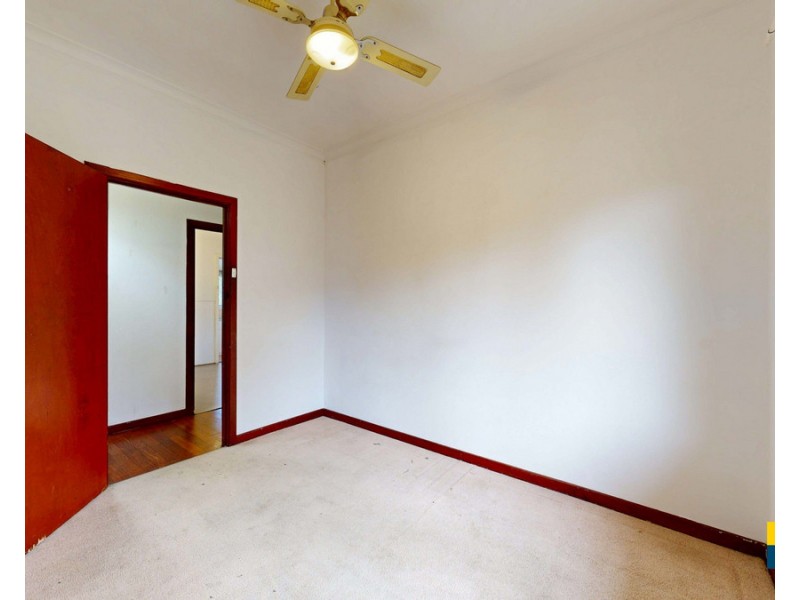 6 Eastbourne Crescent, Nollamara WA 6061