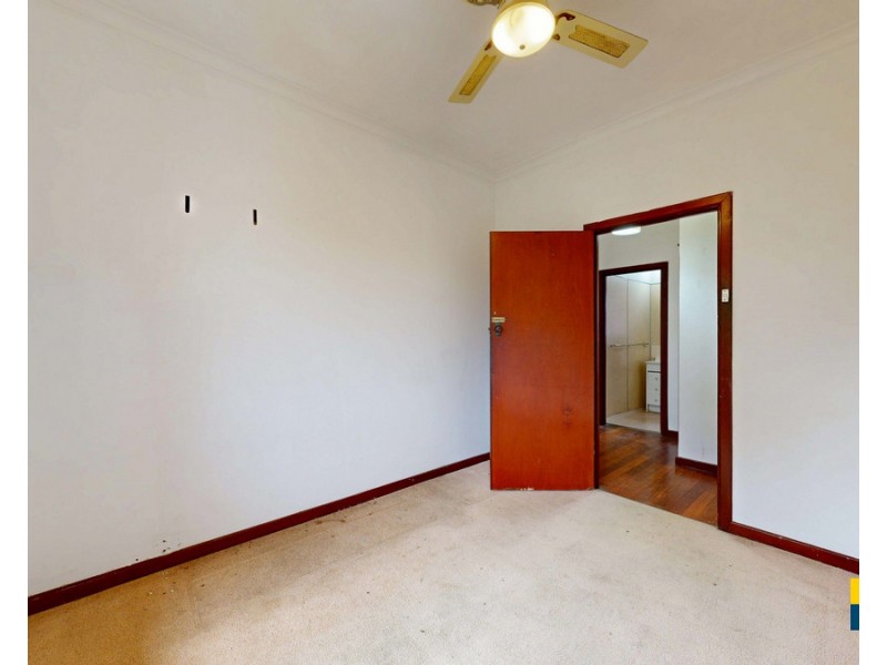 6 Eastbourne Crescent, Nollamara WA 6061
