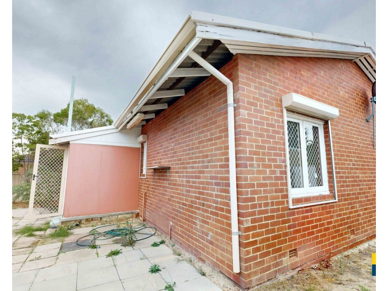 6 Eastbourne Crescent, Nollamara WA 6061