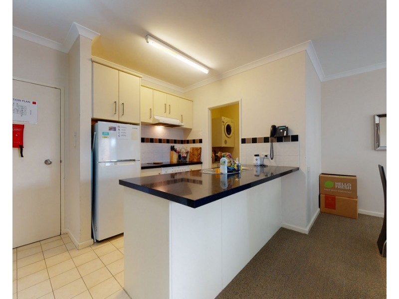 17/11 Regal Place, East Perth WA 6004