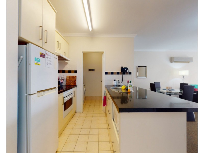 17/11 Regal Place, East Perth WA 6004