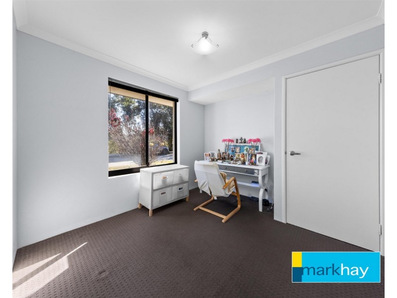 36 Ernest Way, Hilbert WA 6112