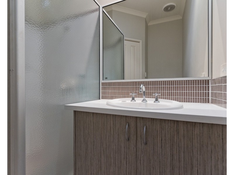 2 Durley Way, Butler WA 6036