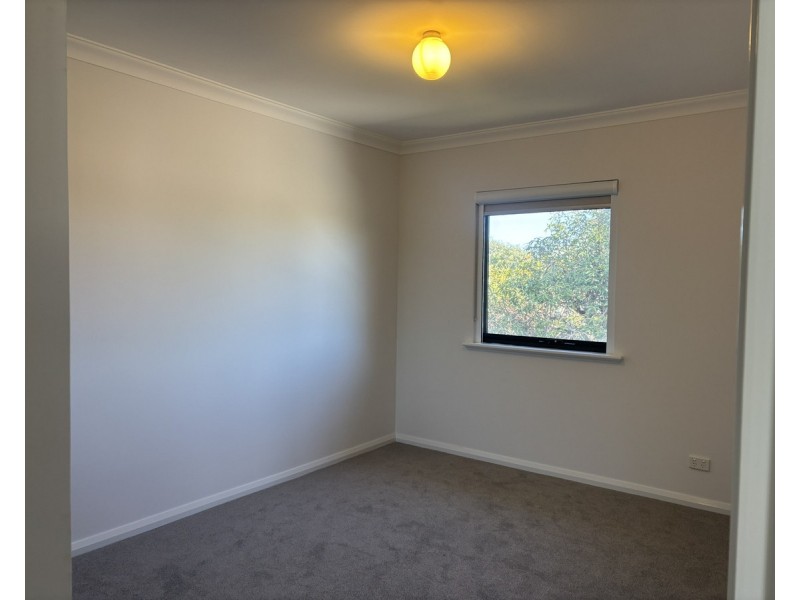 3/10 Sussex Street, Nollamara WA 6061
