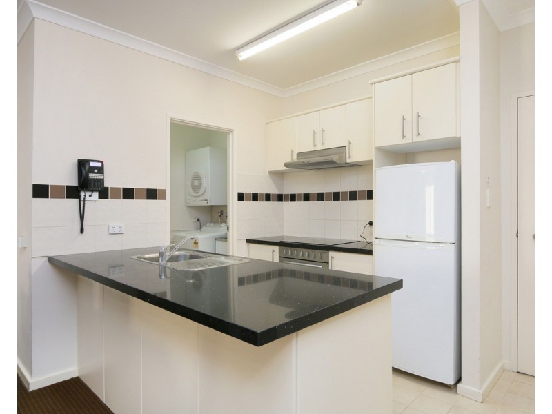 26/11 Regal Place, East Perth WA 6004
