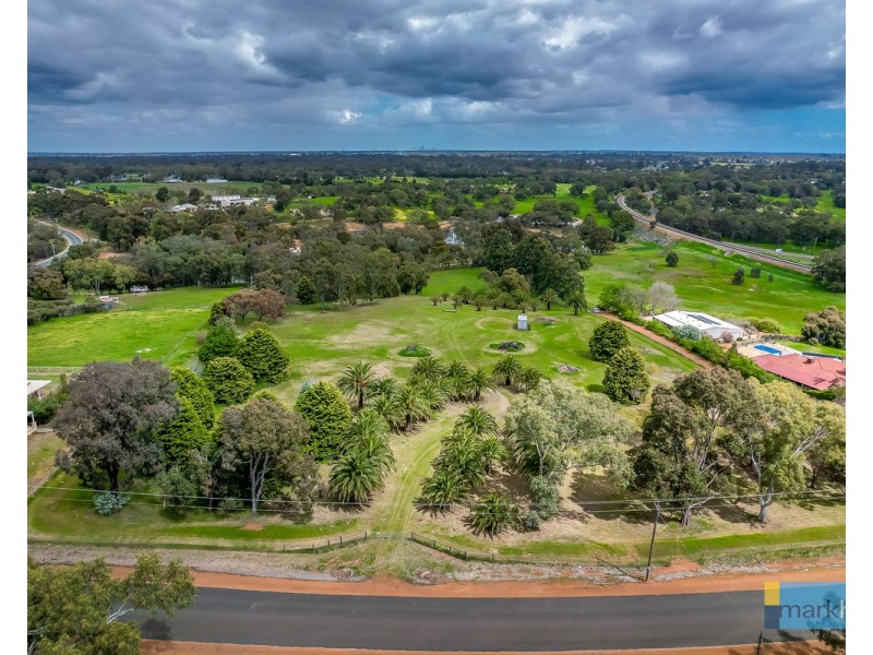 46 Camargue Drive, Brigadoon WA 6069