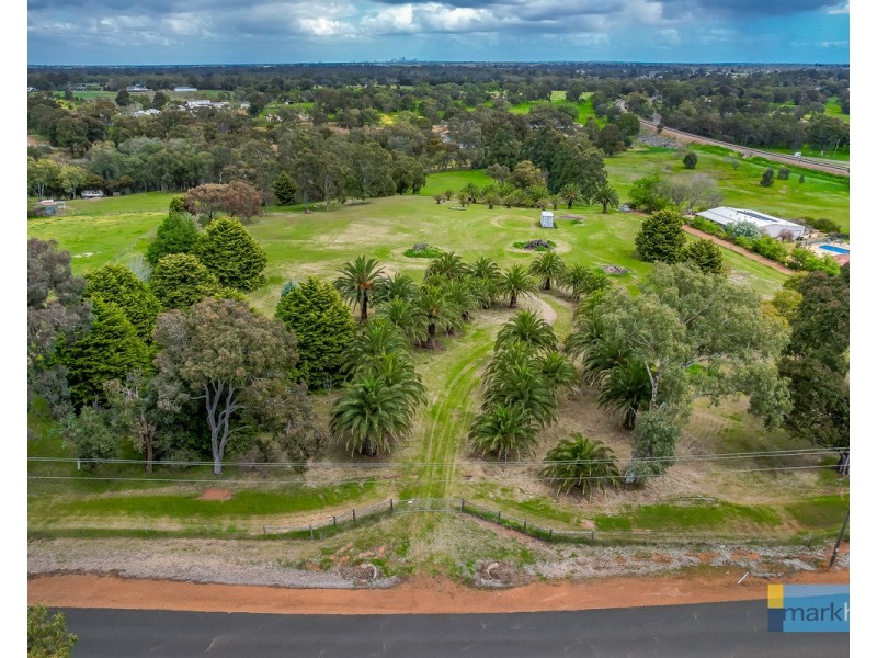 46 Camargue Drive, Brigadoon WA 6069