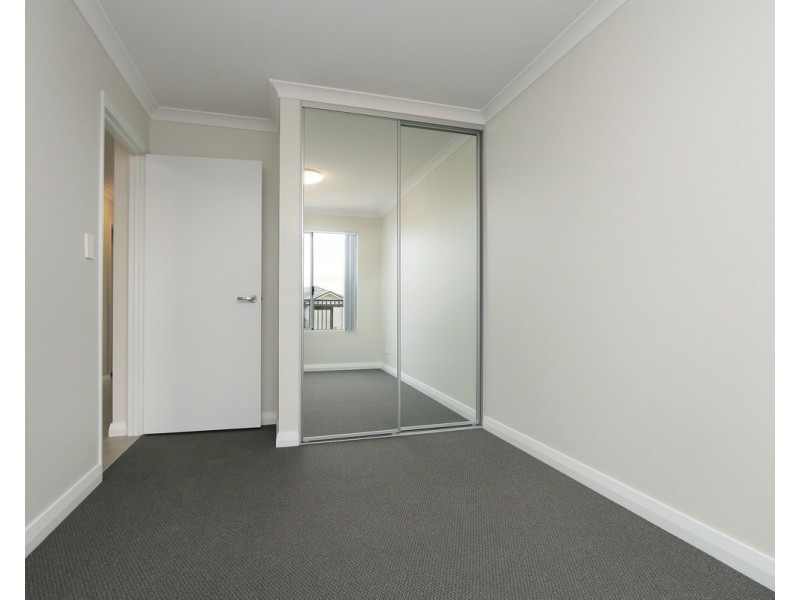 341 Lambeth Circle, Wellard WA 6170