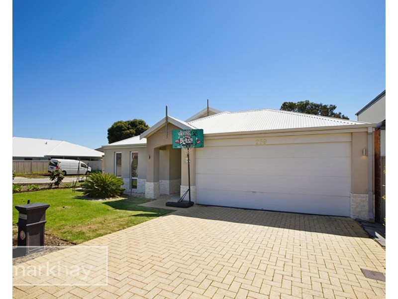 259 Campbell Road, Canning Vale WA 6155