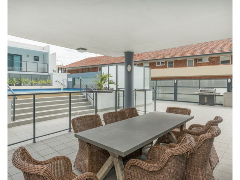 17/100 Terrace Road, East Perth WA 6004