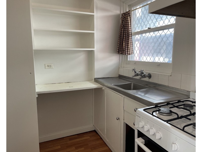 8/124 Terrace Road, Perth WA 6000