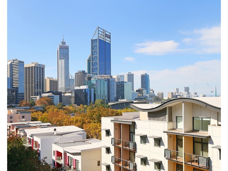 53/128 Mounts Bay Road, Perth WA 6000