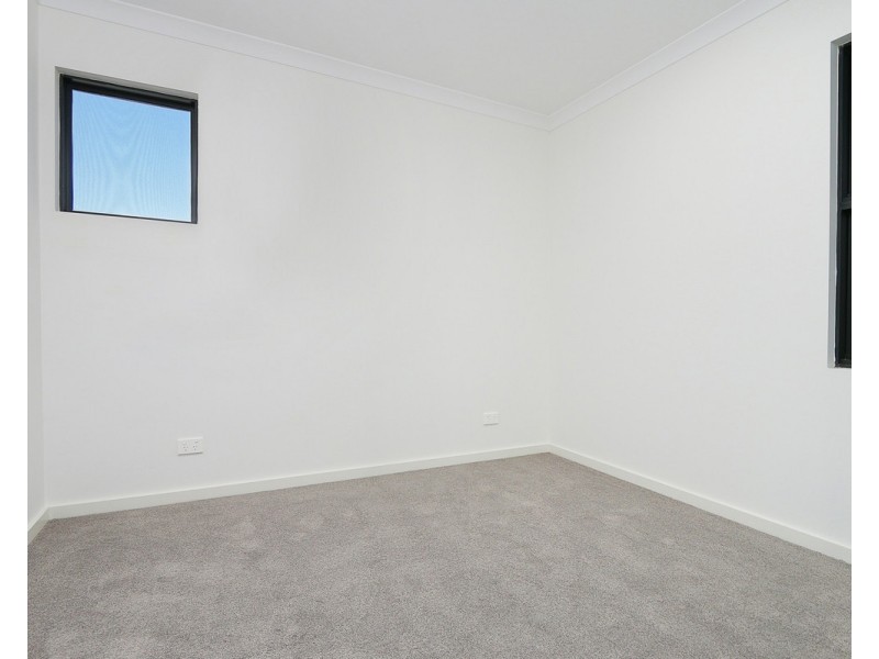 103/22 Hendra Street, Cloverdale WA 6105