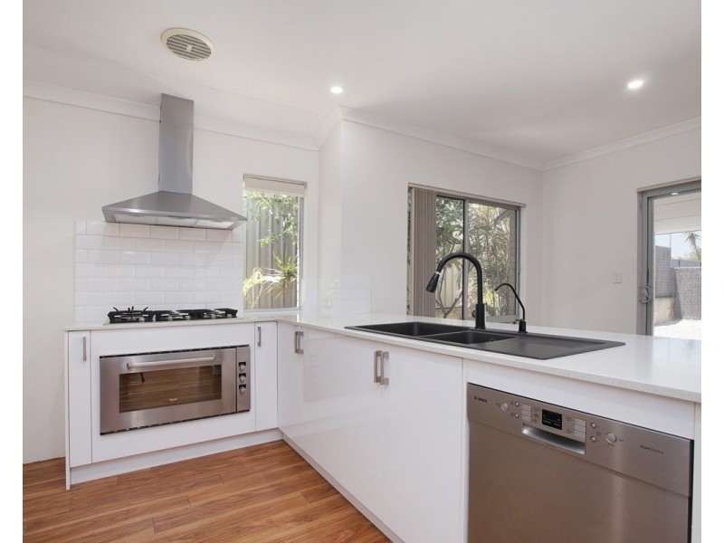 15 Karridale Loop, Baldivis WA 6171