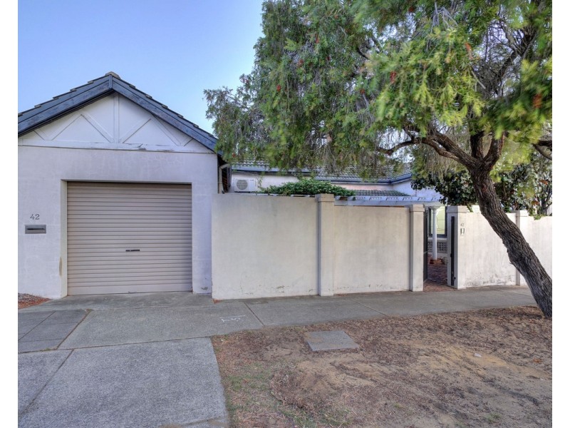 42 Joel Terrace, East Perth WA 6004