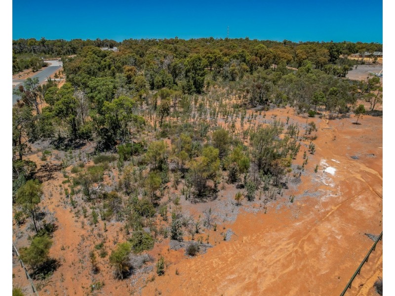 312 Connemara Drive, Brigadoon WA 6069