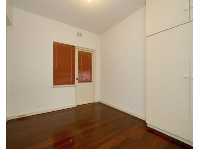 4/126 Terrace Road, Perth WA 6000