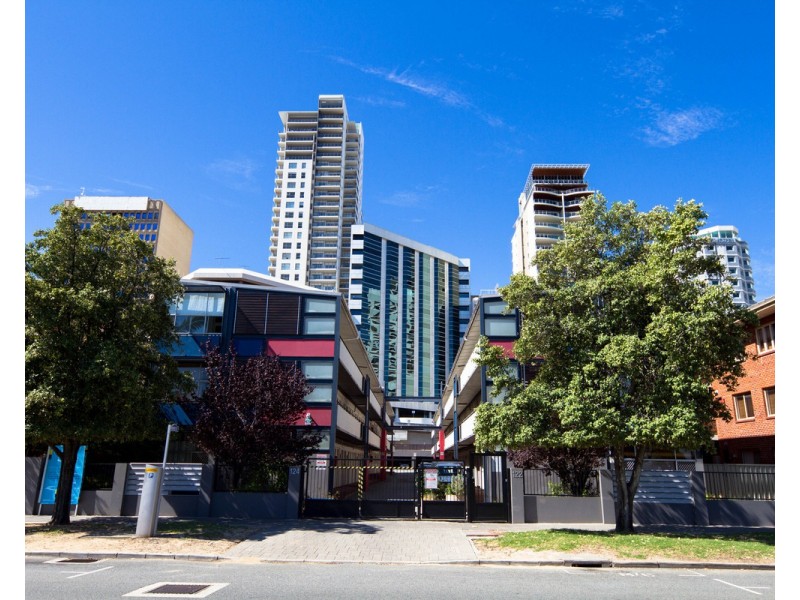 42/122 Terrace Road, Perth WA 6000