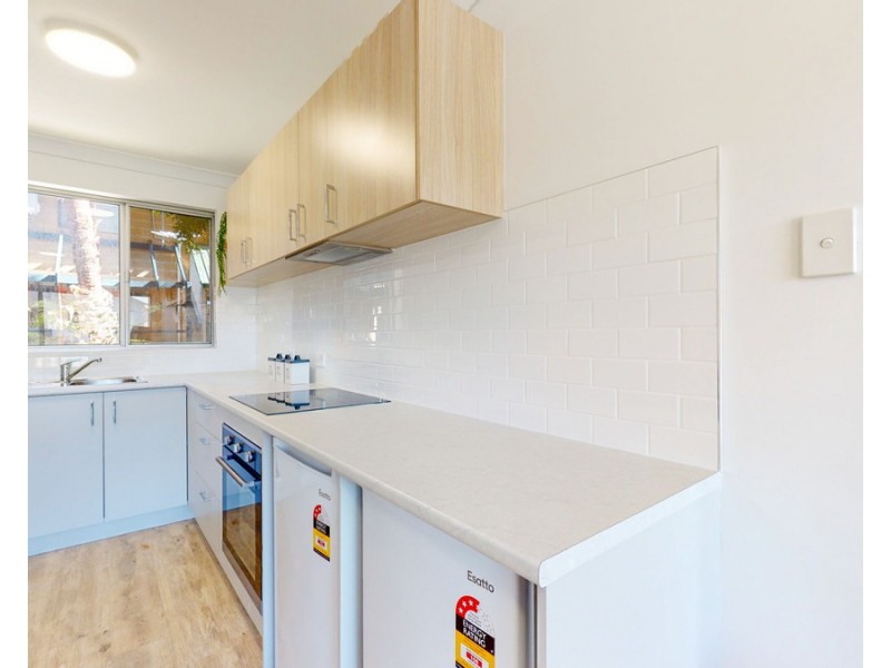 9/147 Fairway, Crawley WA 6009