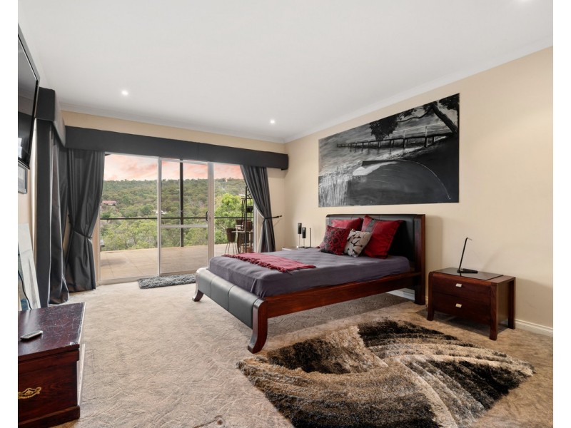 8 Jade Street, Mount Richon WA 6112