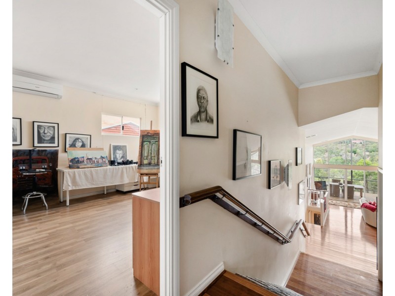 8 Jade Street, Mount Richon WA 6112