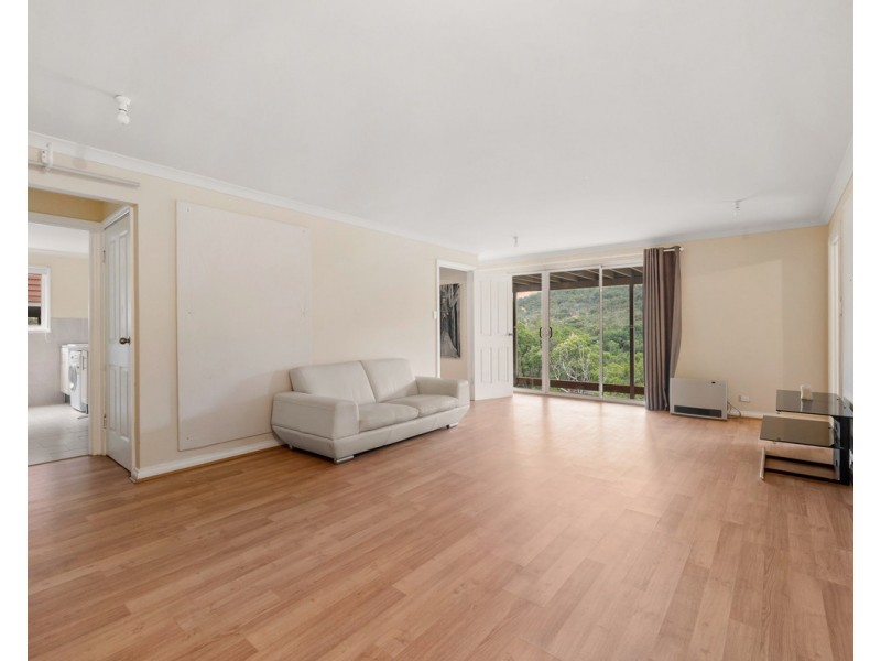 8 Jade Street, Mount Richon WA 6112