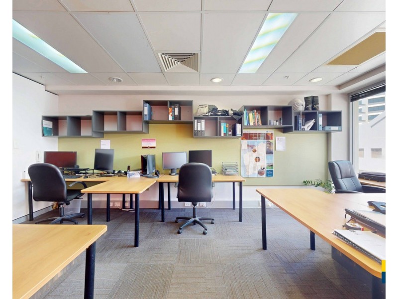 Office 4/996 Hay Street, Perth WA 6000