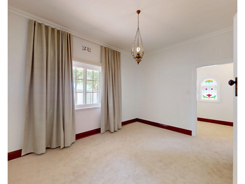 19 Dunbar Road, Claremont WA 6010