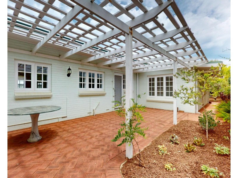 19 Dunbar Road, Claremont WA 6010