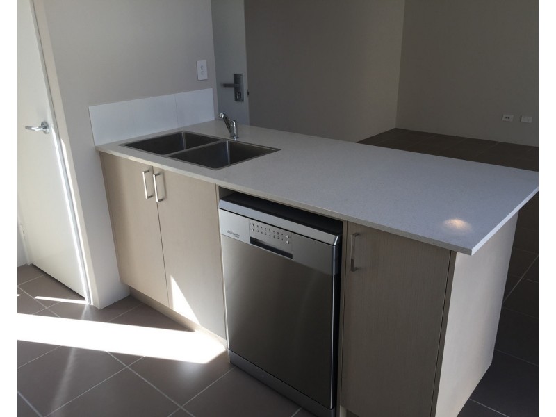 10 Buncrana View, Southern River WA 6110