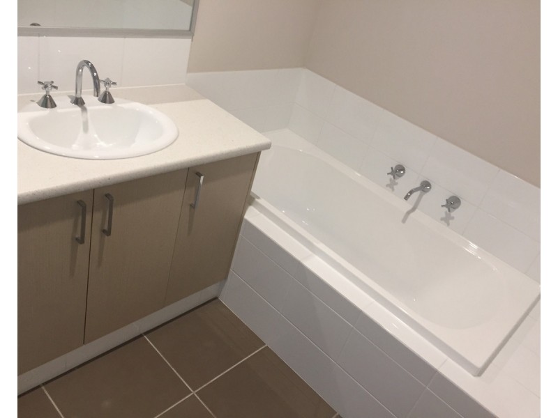 10 Buncrana View, Southern River WA 6110