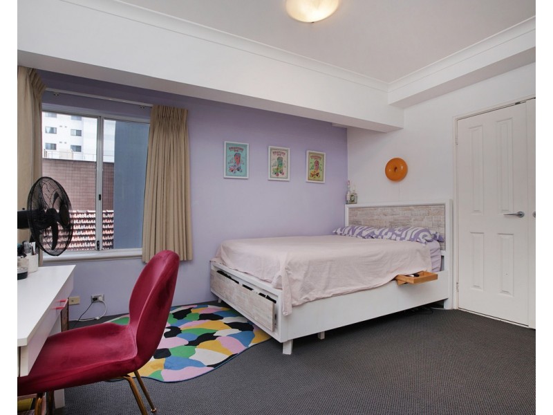 42/170 Adelaide Terrace, East Perth WA 6004