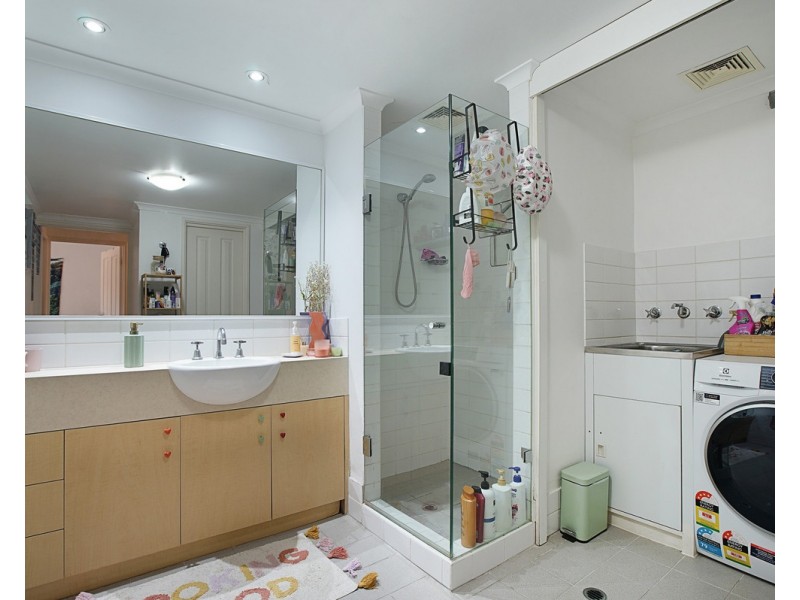 42/170 Adelaide Terrace, East Perth WA 6004